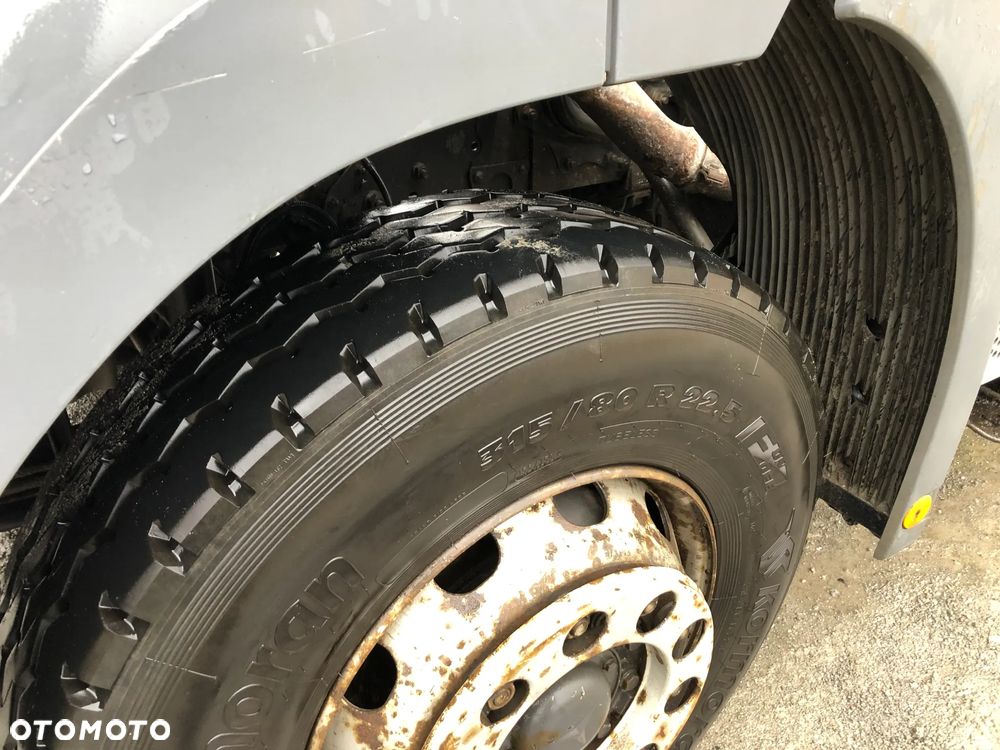 Mercedes-Benz z  HDS-em - 18