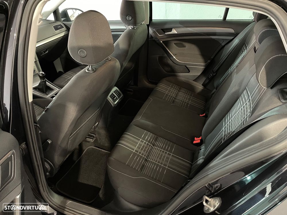 VW Golf 1.2 TSi BlueMotion Lounge - 10