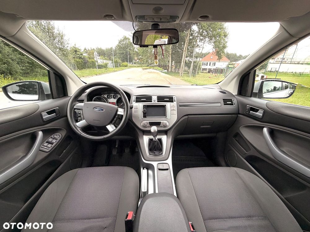 Ford Kuga 2.0 TDCi Titanium - 3