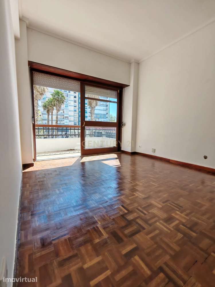 Apartamento T3 em Carnaxide , arrendamento - Grande imagem: 3/22