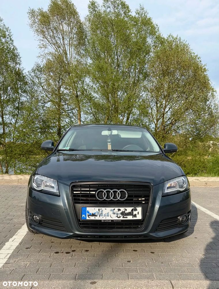 Audi A3 Sportback 1.6 TDI DPF Attraction - 3
