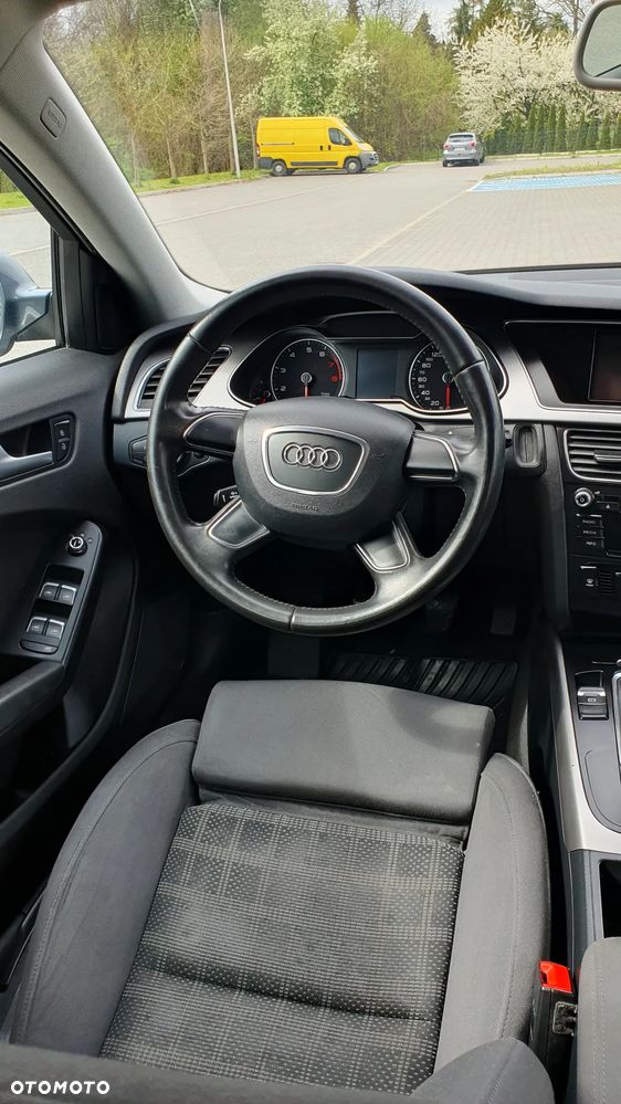 Audi A4 Avant 2.0 TFSI quattro Ambition - 24