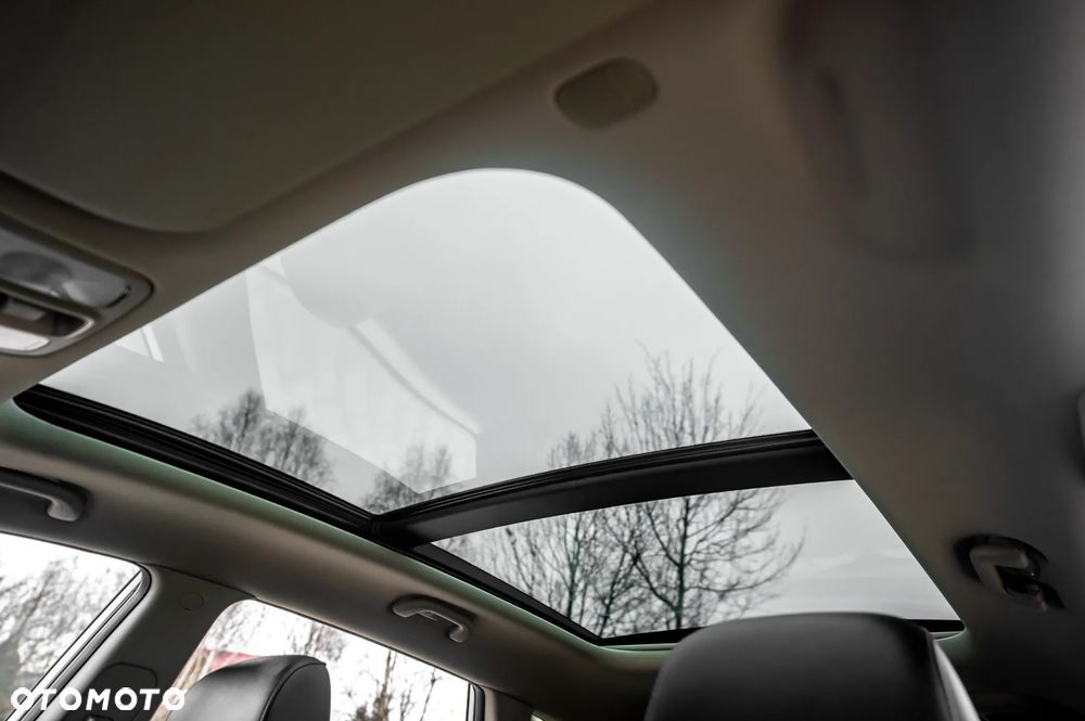 Kia Carens 1.7 CRDi Business Line 7os 7DCT - 30