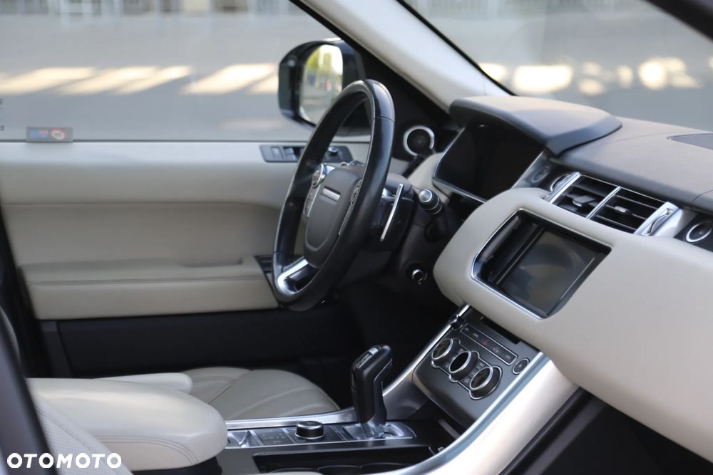 Land Rover Range Rover Sport - 17
