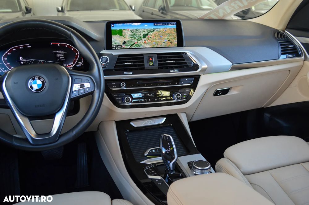 BMW X3 xDrive20i Aut. xLine - 39