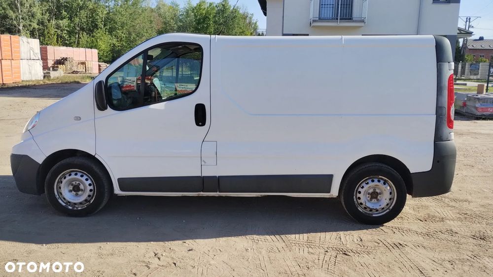 Renault Trafic - 6