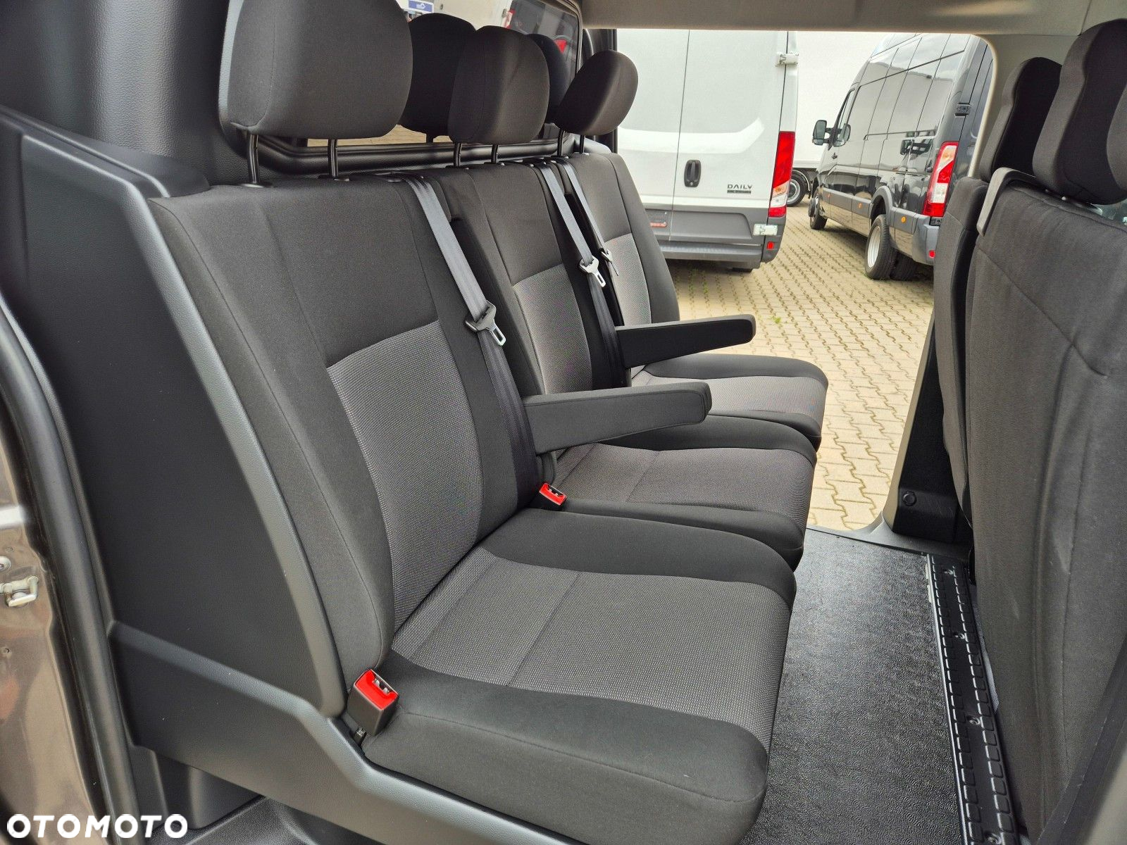Citroën Jumpy L3H1 *69999zł NETTO* Brygadówka 6 osób ExtraLong 2,0HDi/122KM - 24