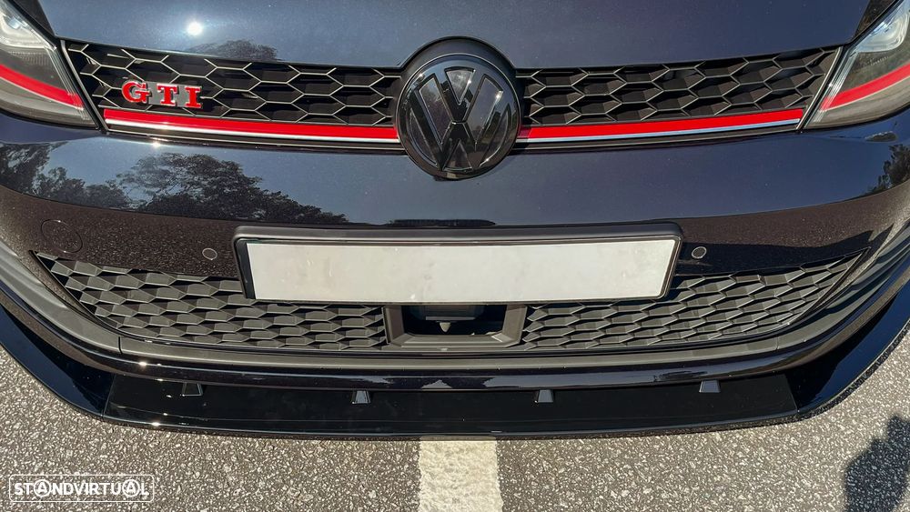 VW Golf 2.0 TSi GTi DSG - 19
