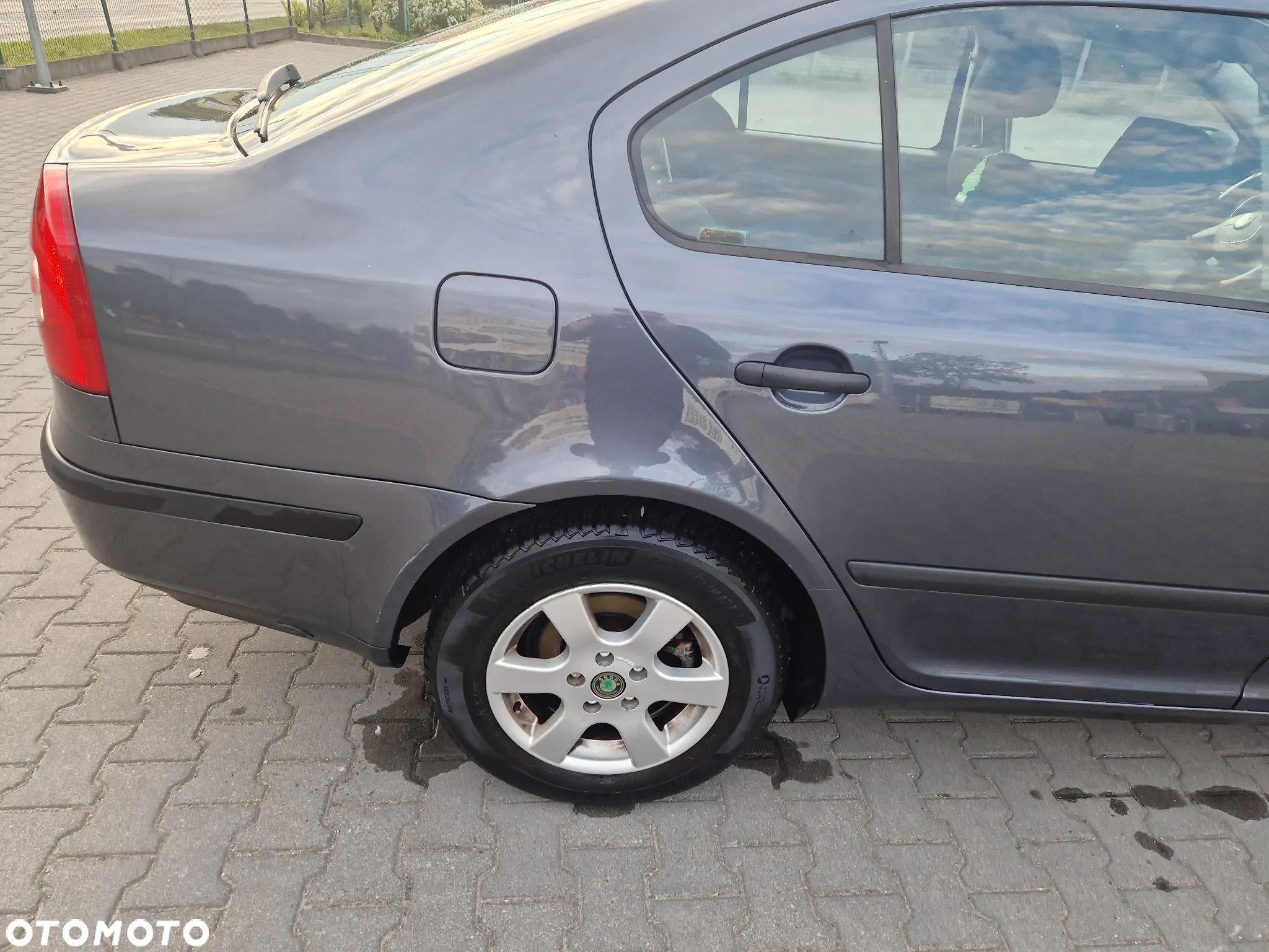 Skoda Octavia 1.6 - 6