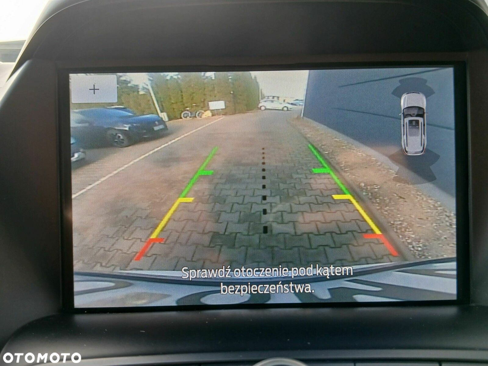 Ford Kuga - 24