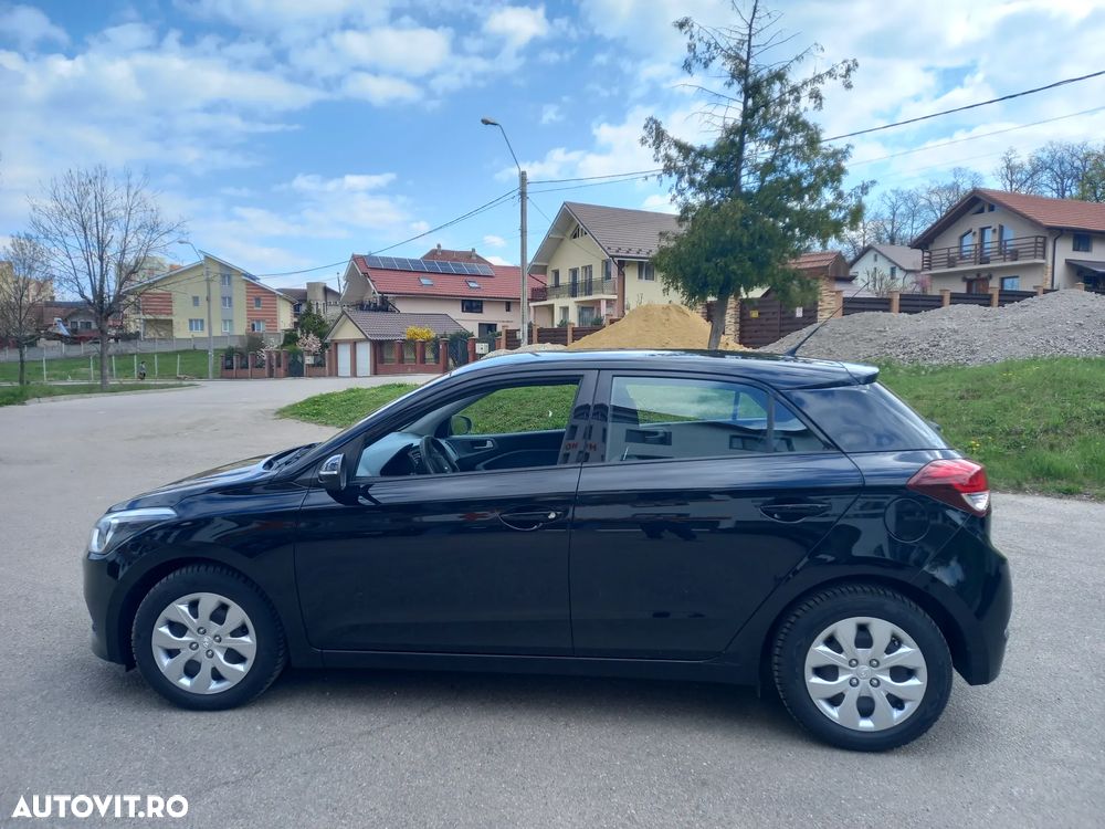 Hyundai i20 1.1 CRDi - 15