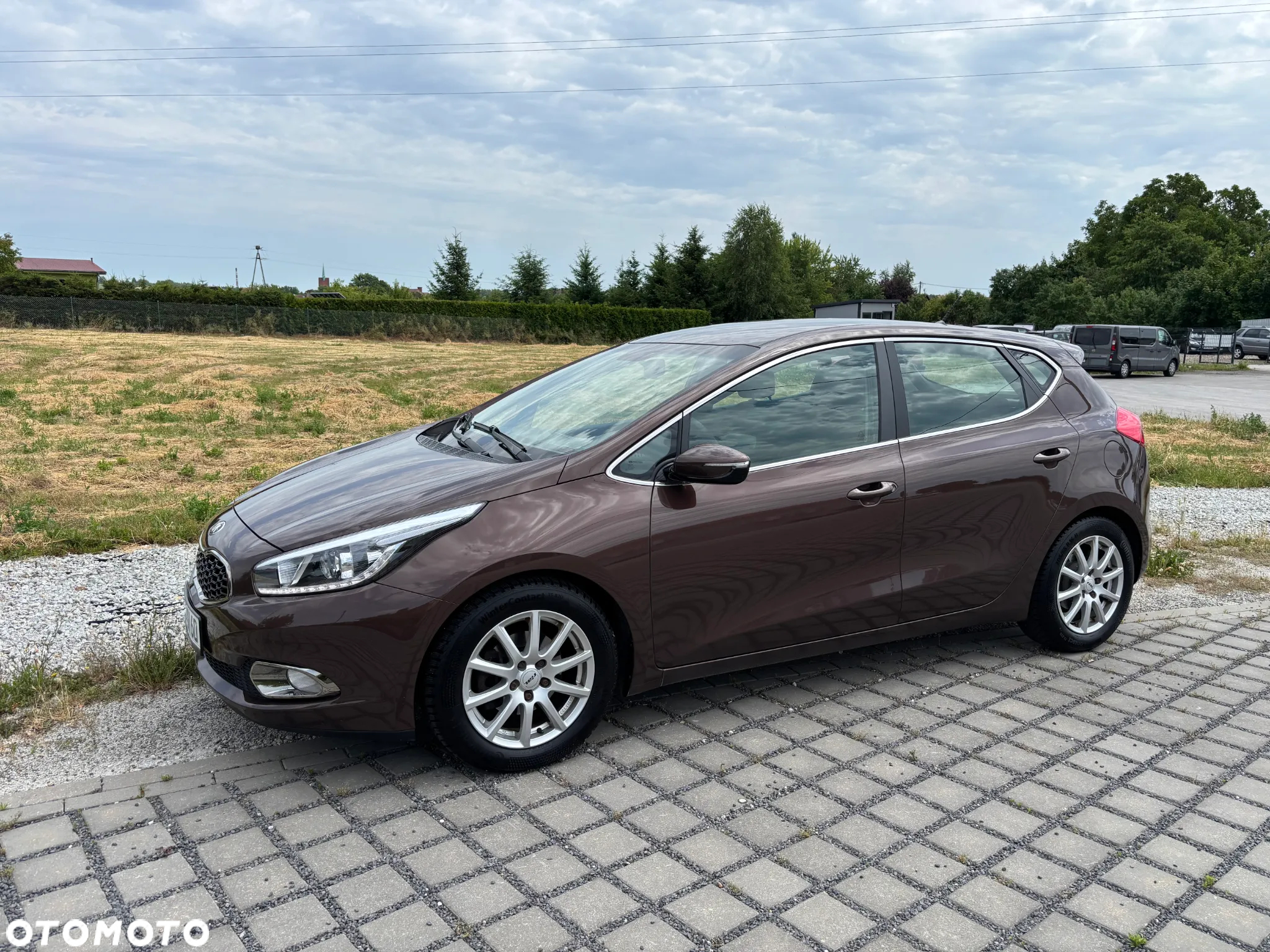 Kia Ceed 1.6 CRDi 128 Dream Team Edition - 13