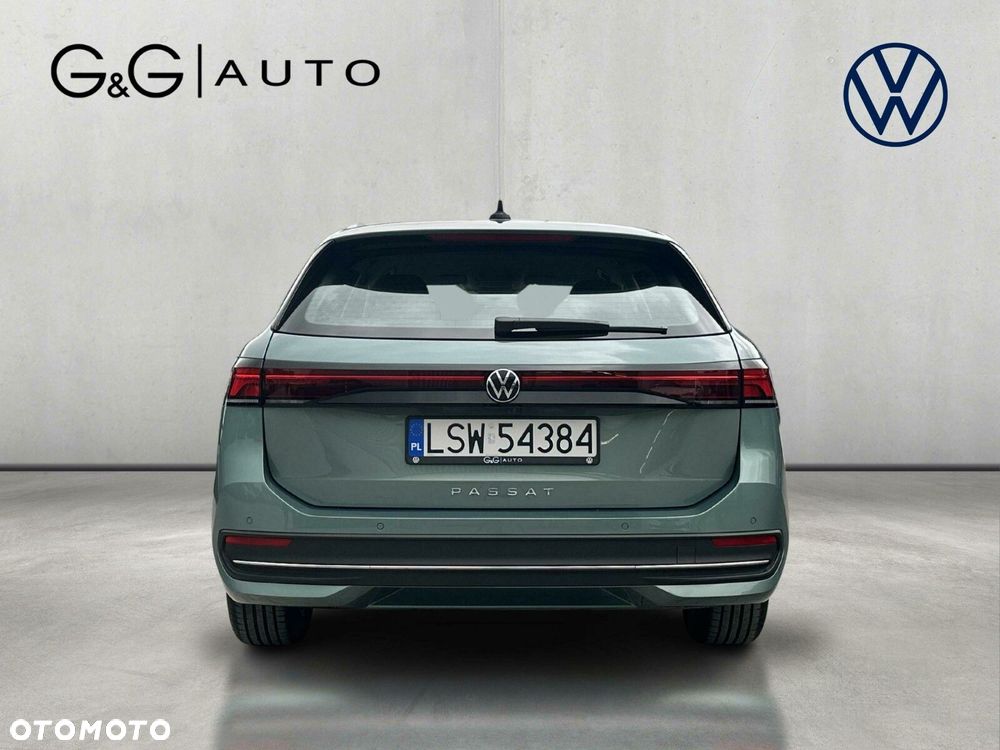 Volkswagen Passat - 7