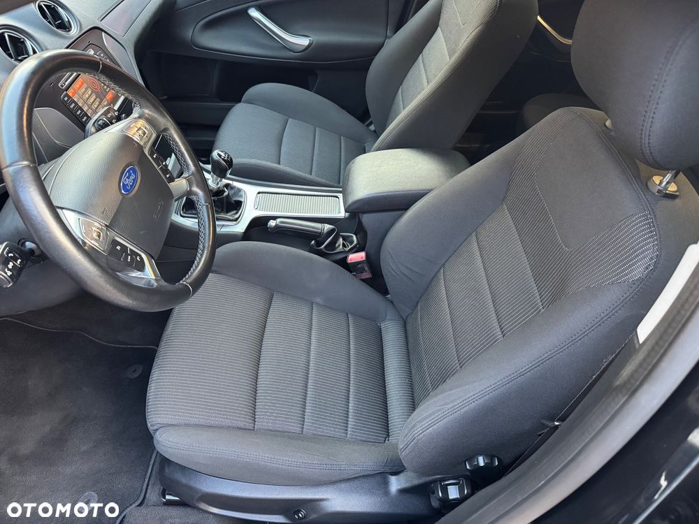 Ford Mondeo 2.0 TDCi Viva Titanium - 22