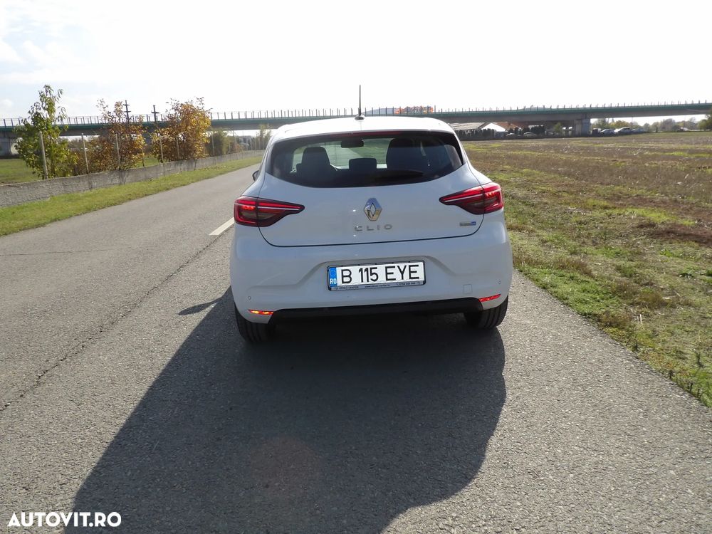 Renault Clio - 5