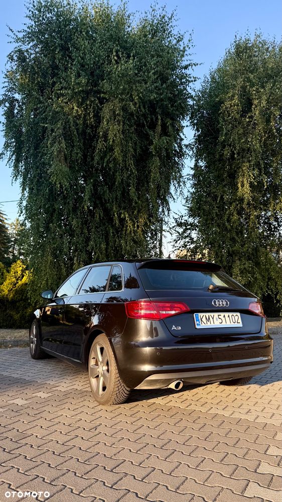 Audi A3 Sportback 1.6 TDI Attraction - 6