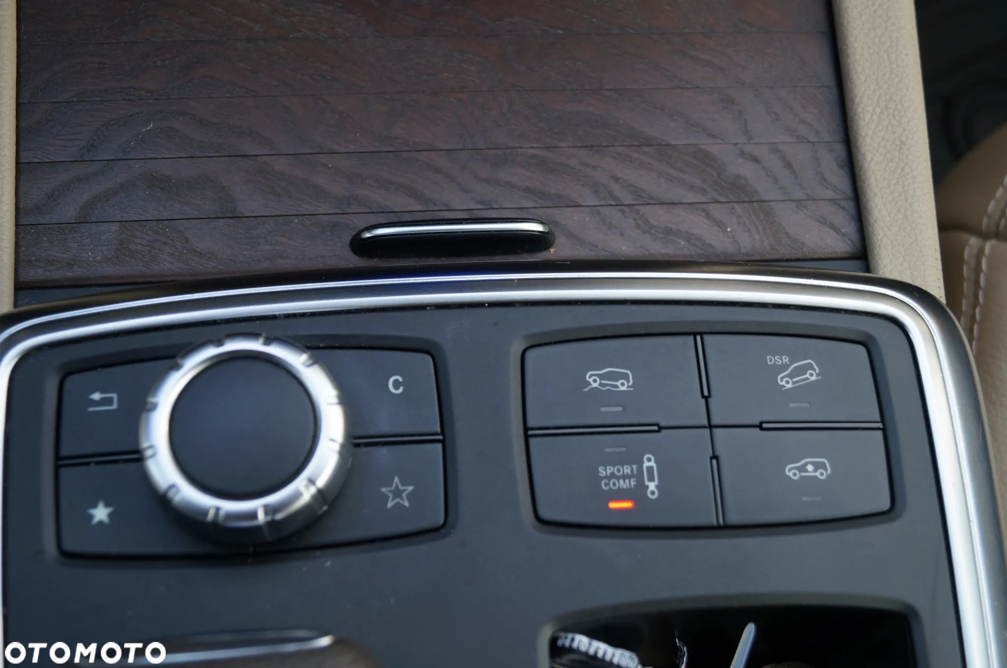 Mercedes-Benz ML 350 BlueTec 4-Matic - 15