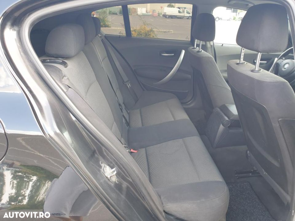BMW Seria 1 118d - 17
