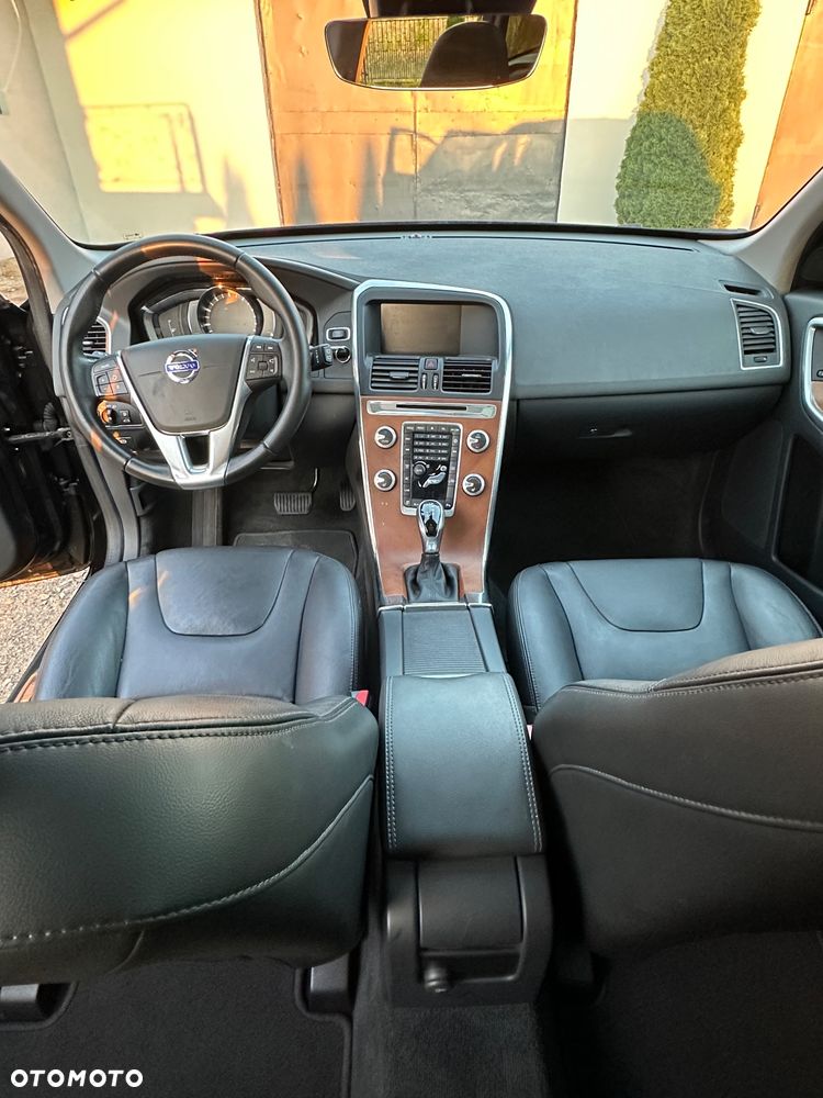 Volvo XC 60 - 28