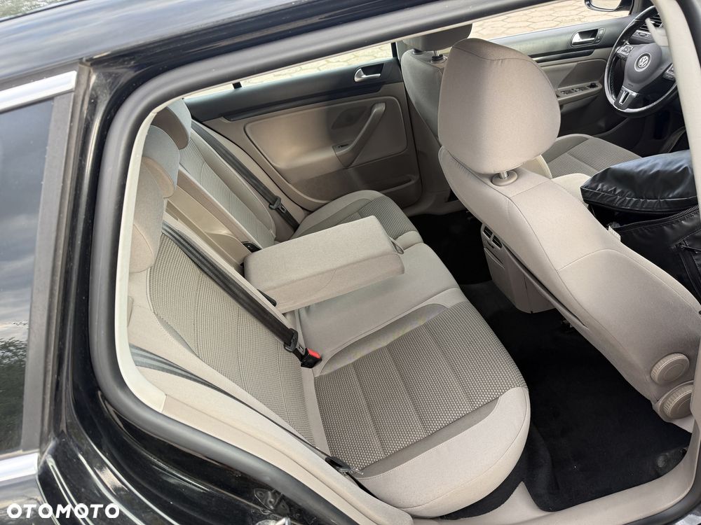Volkswagen Golf - 7