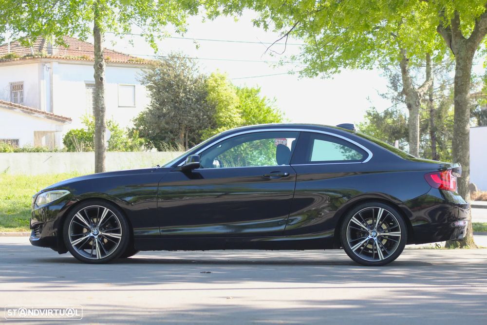 BMW 218 d Coupe Line Sport - 14