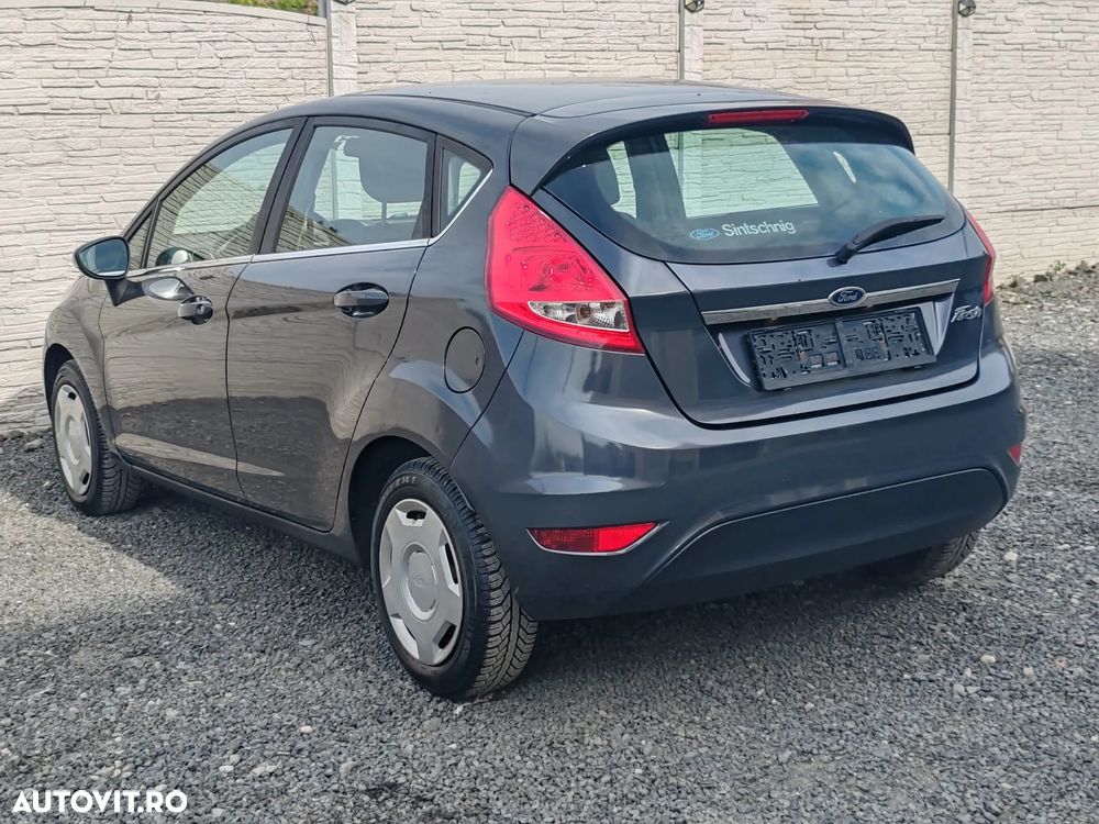 Ford Fiesta - 4