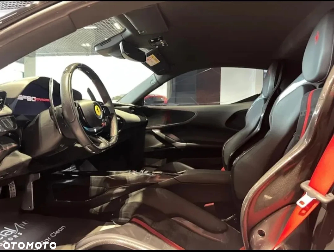 Ferrari SF90 Spider - 4