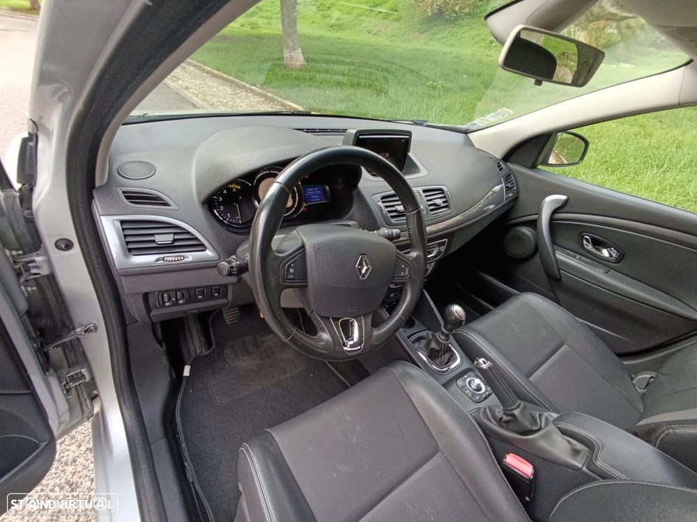 Renault Mégane Sport Tourer 1.5 Blue dCi Limited J17 - 18