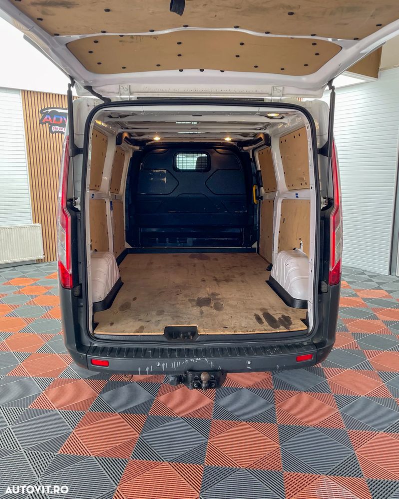 Ford Transit Custom - 14