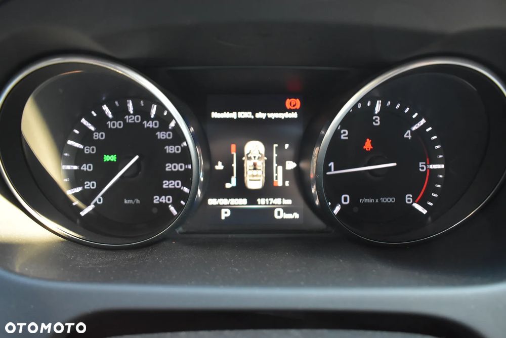 Land Rover Discovery Sport - 15
