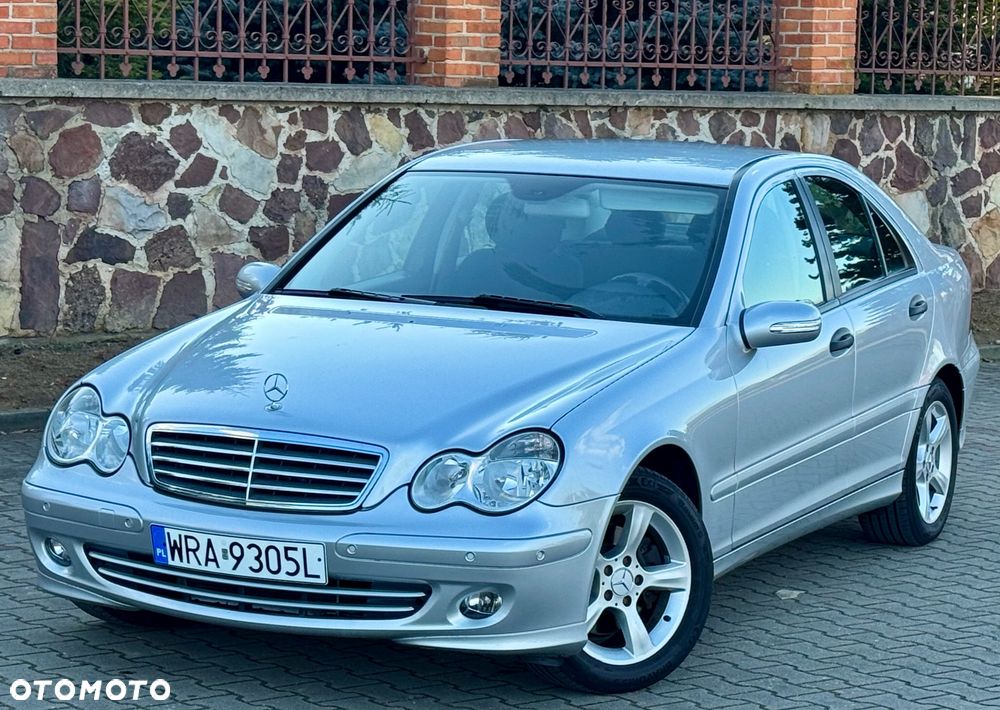 Mercedes-Benz Klasa C 280 Elegance 4-Matic - 2