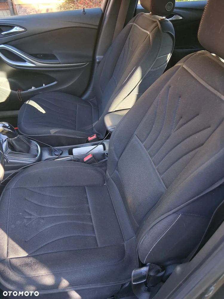 Opel Astra 1.6 D (CDTI) Sports Tourer Innovation - 6