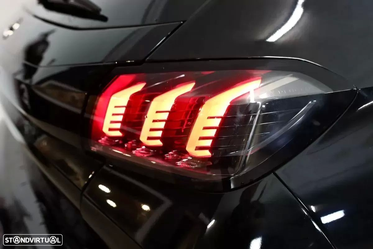 Peugeot e-208 50 kWh Allure - 19