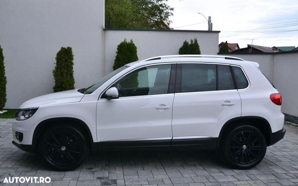 Volkswagen Tiguan 2.0 TDI DPF 4Motion Sport & Style - 23