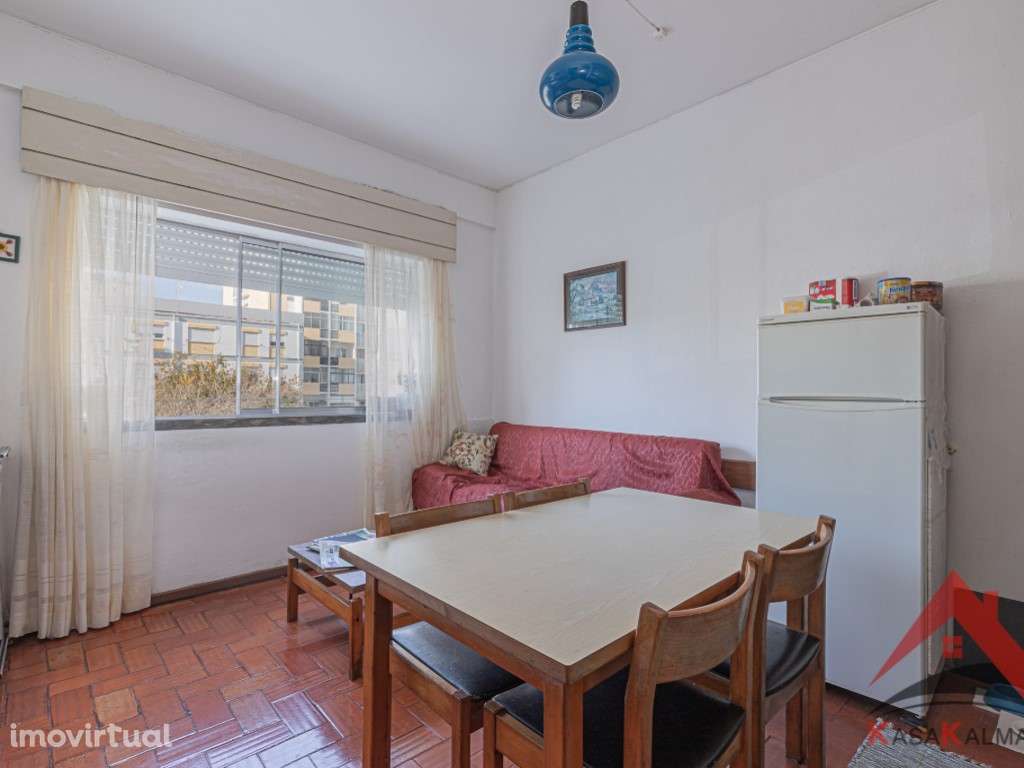 Venda conjunta de 2 apartamentos T1 - Miratejo - Grande imagem: 2/9