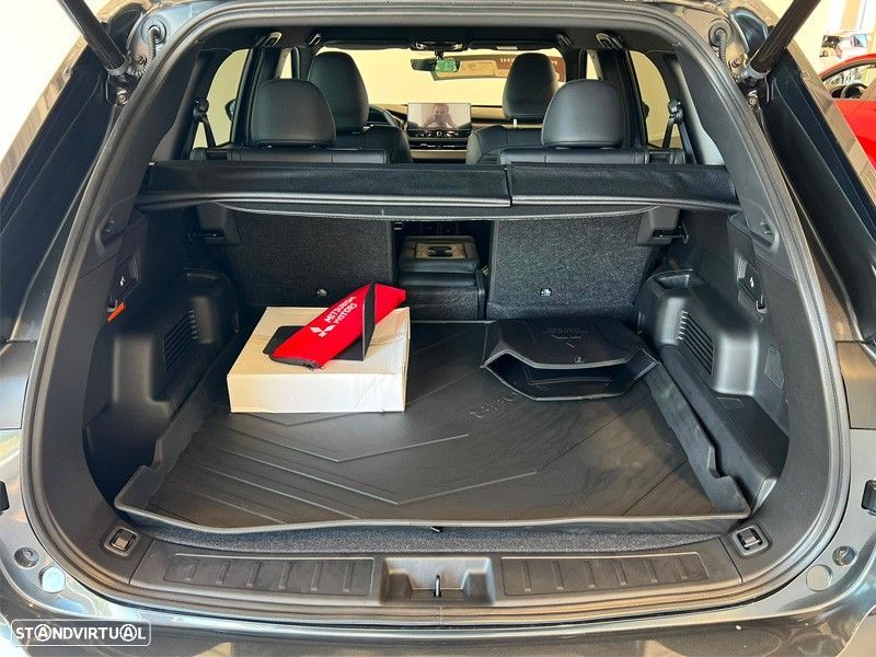 Mitsubishi Outlander 2.4 PHEV Sport Edition - 7