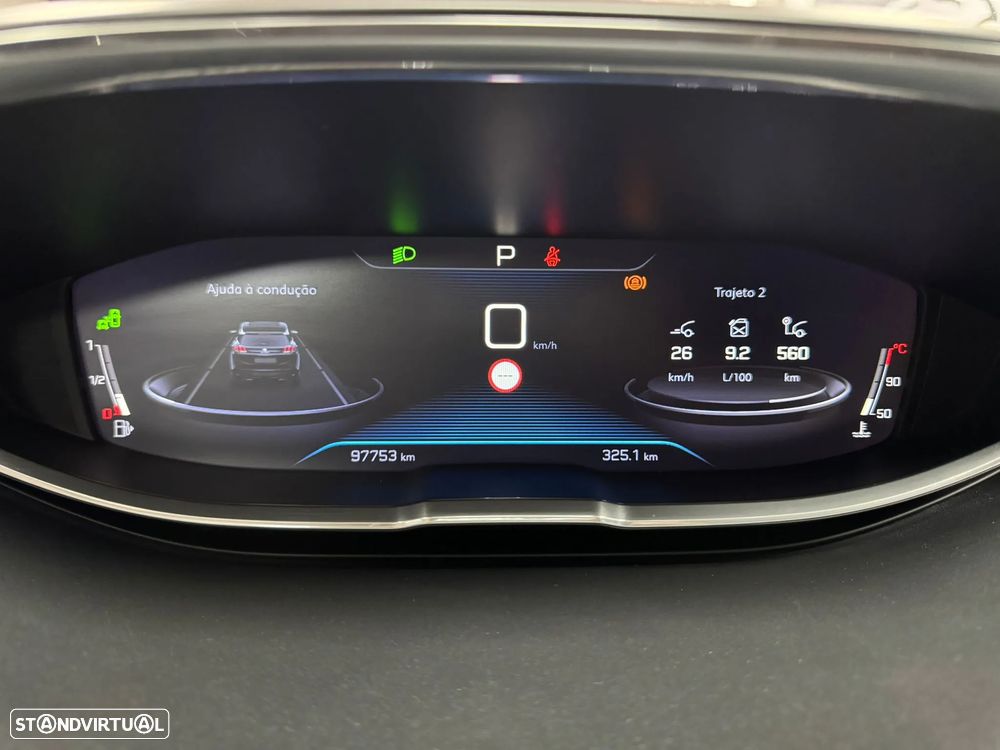 Peugeot 3008 PureTech 130 Stop & Start GPF EAT8 Allure - 29