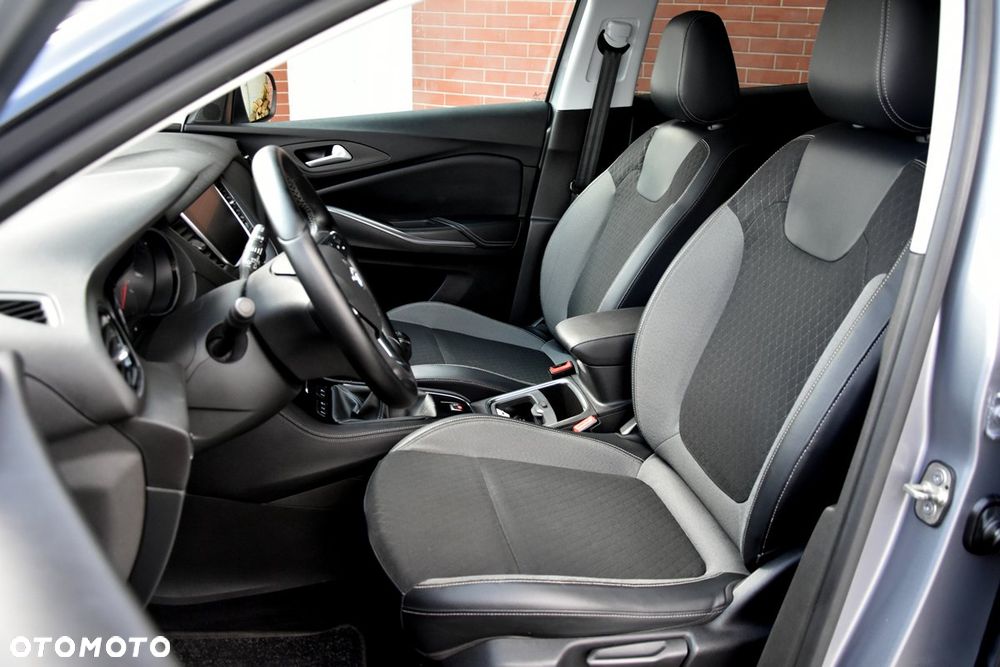 Opel Grandland X 1.6 CDTI Innovation S&S - 25