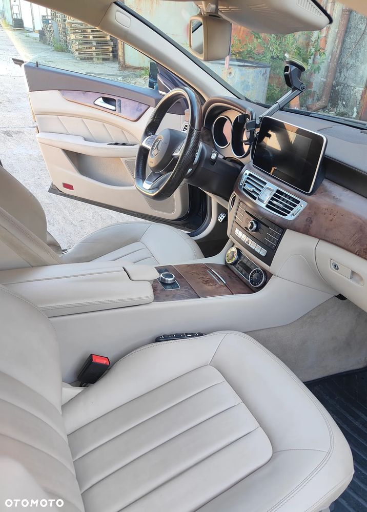 Mercedes-Benz CLS 350 d 4-Matic - 10