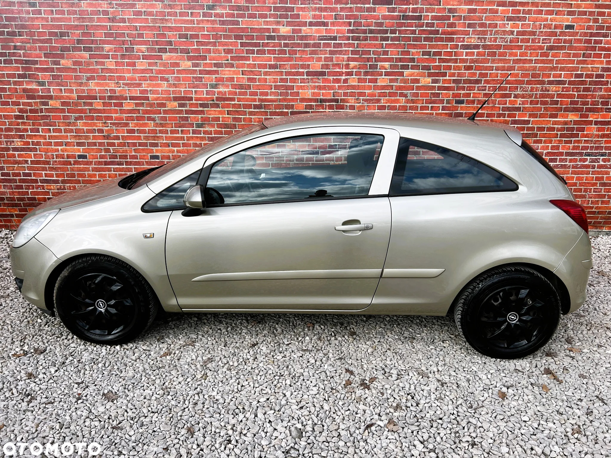 Opel Corsa - 32