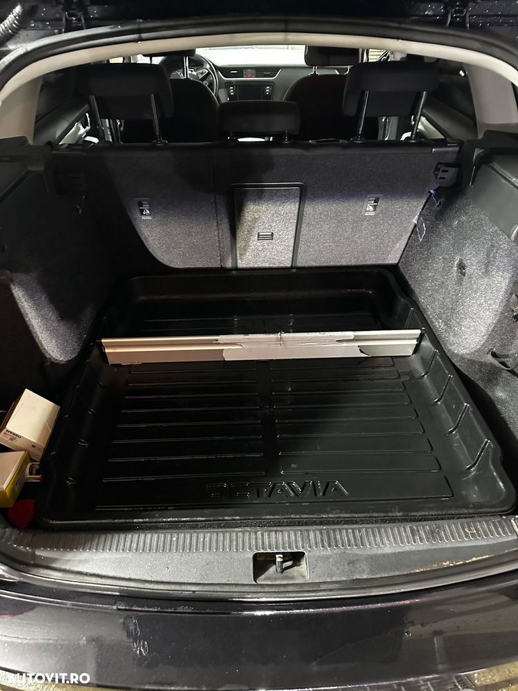 Skoda Octavia 2.0 TDI Style - 10