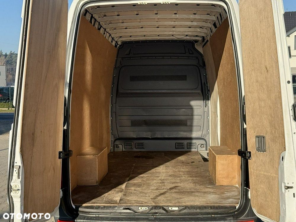Mercedes-Benz Sprinter - 19