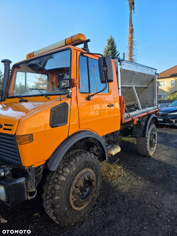 Mercedes-Benz UNIMOG - 11