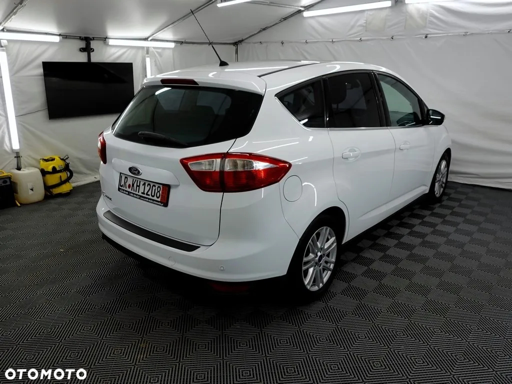 Ford C-MAX 2.0 TDCi Titanium - 4