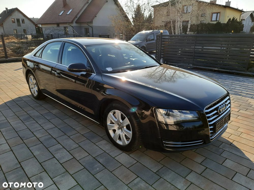 Audi A8 - 2