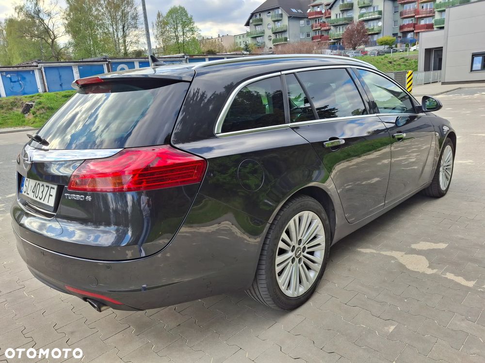 Opel Insignia 2.0 T Sport 4x4 - 9