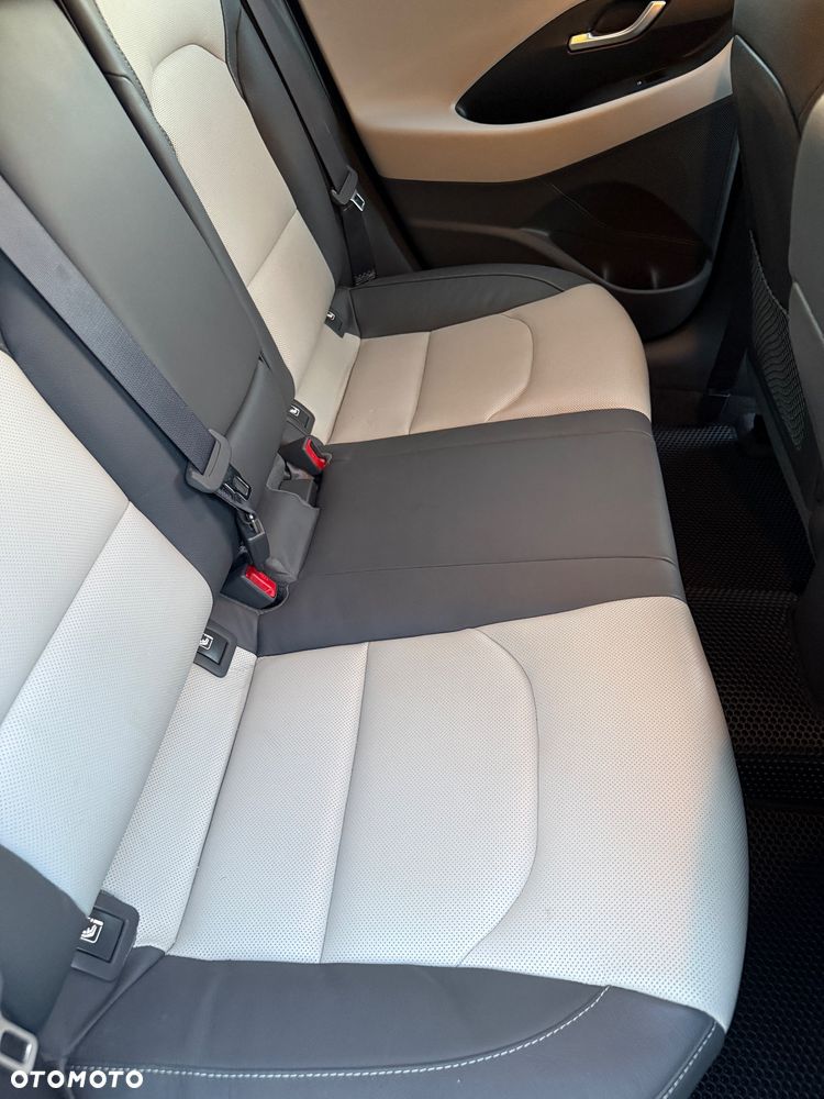 Hyundai i30 1.5 T-GDI 48V Executive DCT - 20