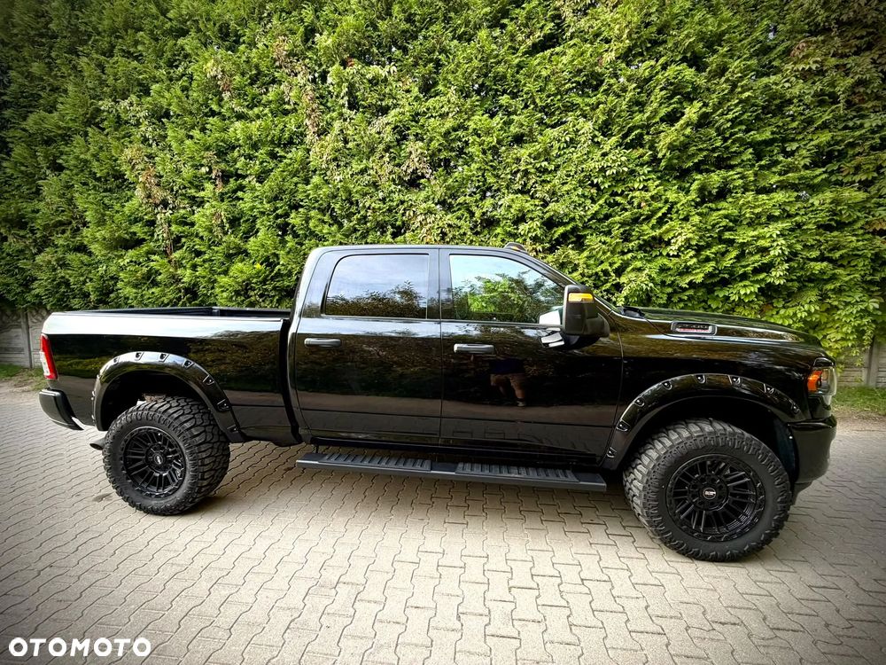 RAM 2500 - 12