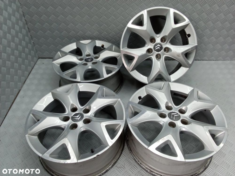 Felgi Citroen Citroen C5 C4 Jumpy Berlingo Space Tourer 7Jx17 et32 5x108 - 1