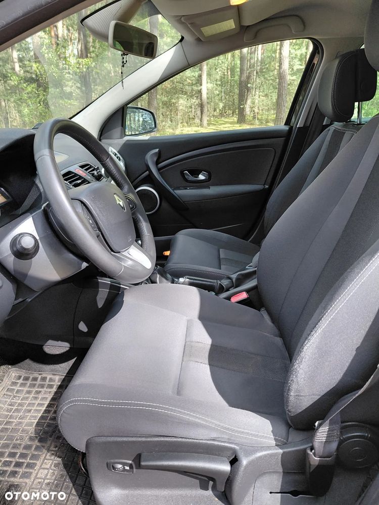 Renault Megane 1.6 16V Dynamique - 10